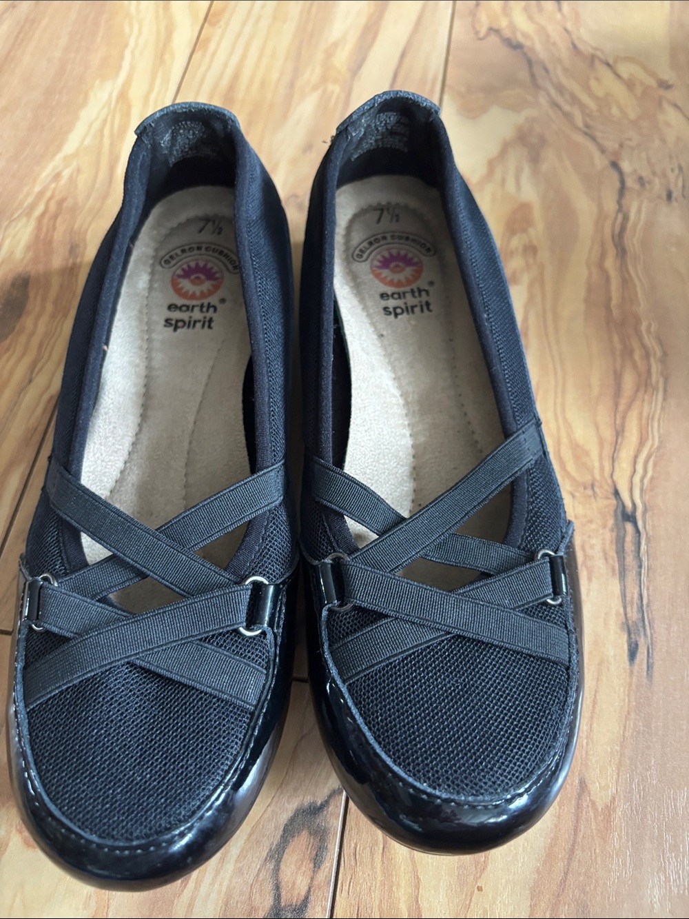 Earth Spirit Gelron Pini Black Cross-Strap Slip-On Flats